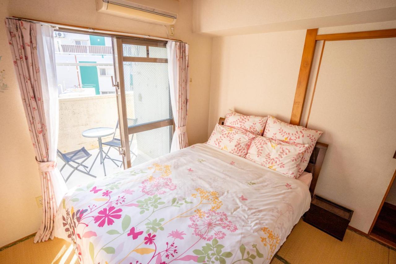 Apartamento スマイルハイツ Naha Exterior foto