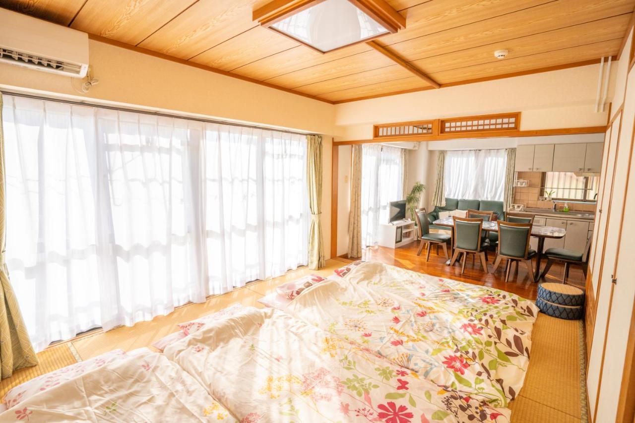 Apartamento スマイルハイツ Naha Exterior foto
