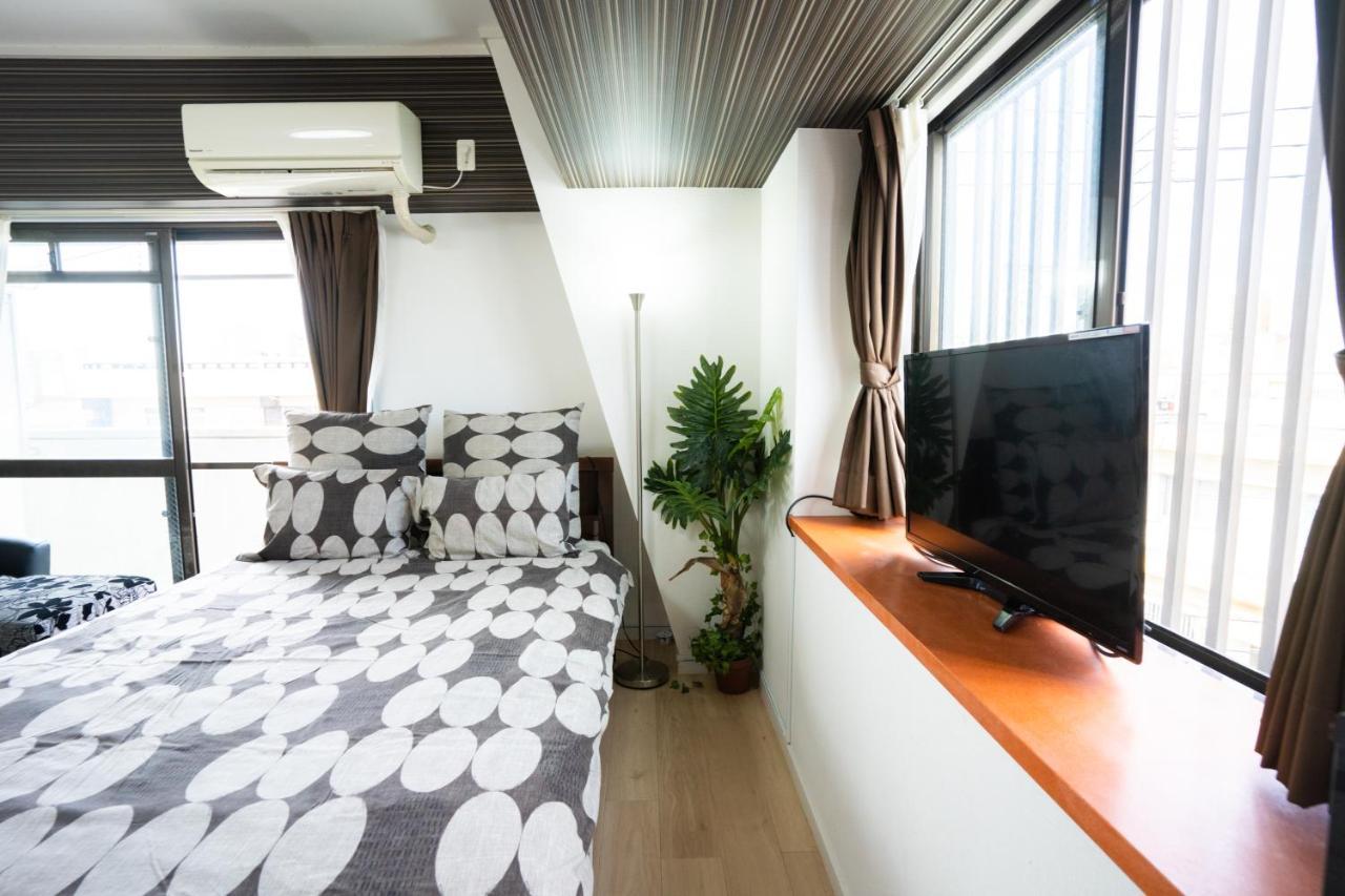 Apartamento スマイルハイツ Naha Exterior foto