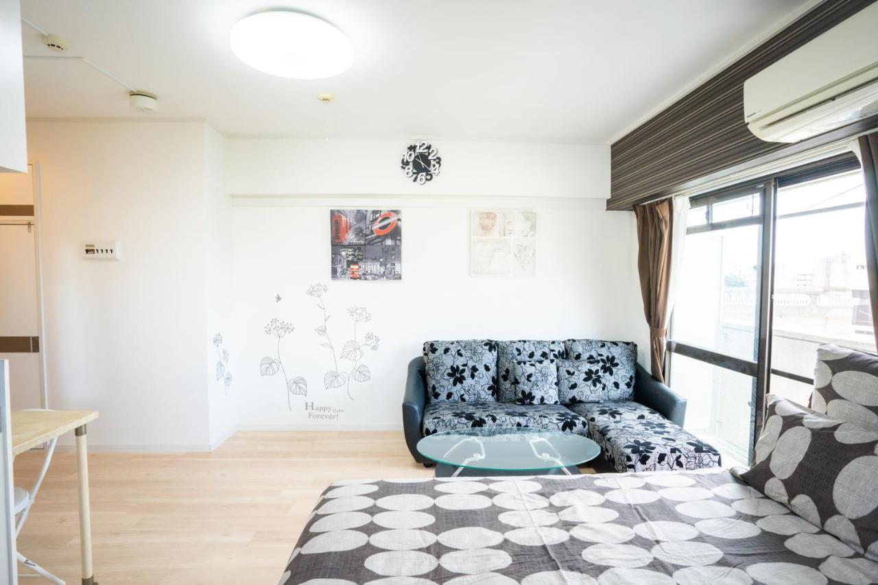 Apartamento スマイルハイツ Naha Exterior foto